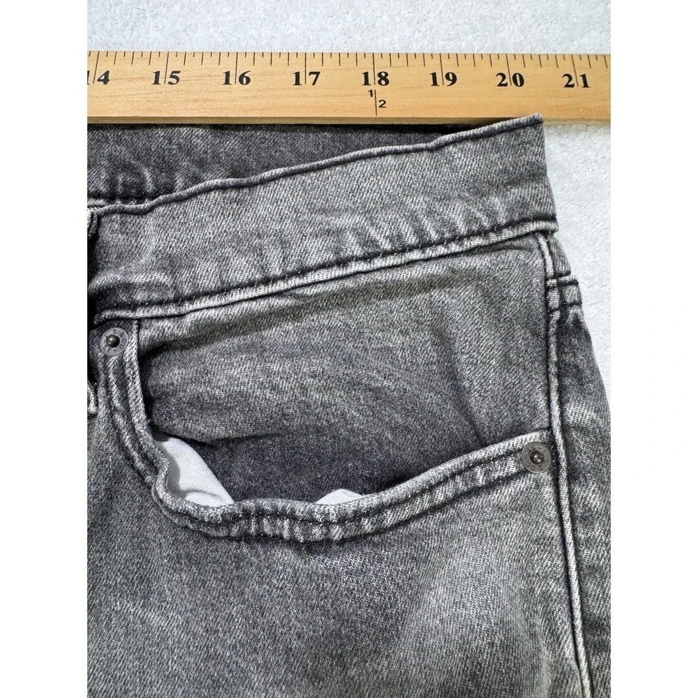 Levis 502 Jeans Mens 40x38 Gray Distressed Denim Taper Leg Red Tab